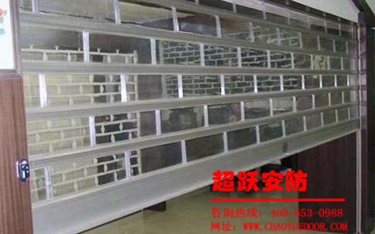 2013.11.23太原東方紅馬先生選（xuǎn）用山西超躍（yuè）水晶卷簾