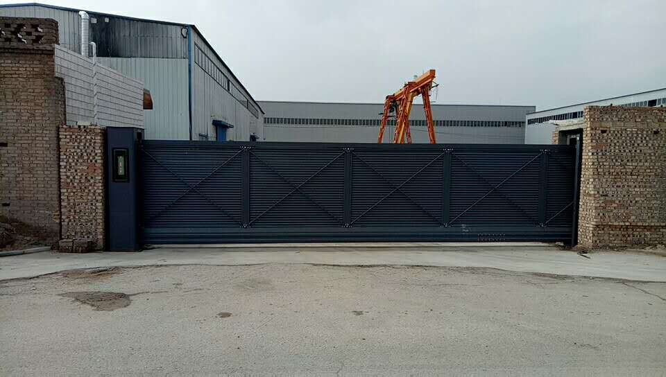 2019年4月文水搪瓷廠懸浮門工地案例（lì）