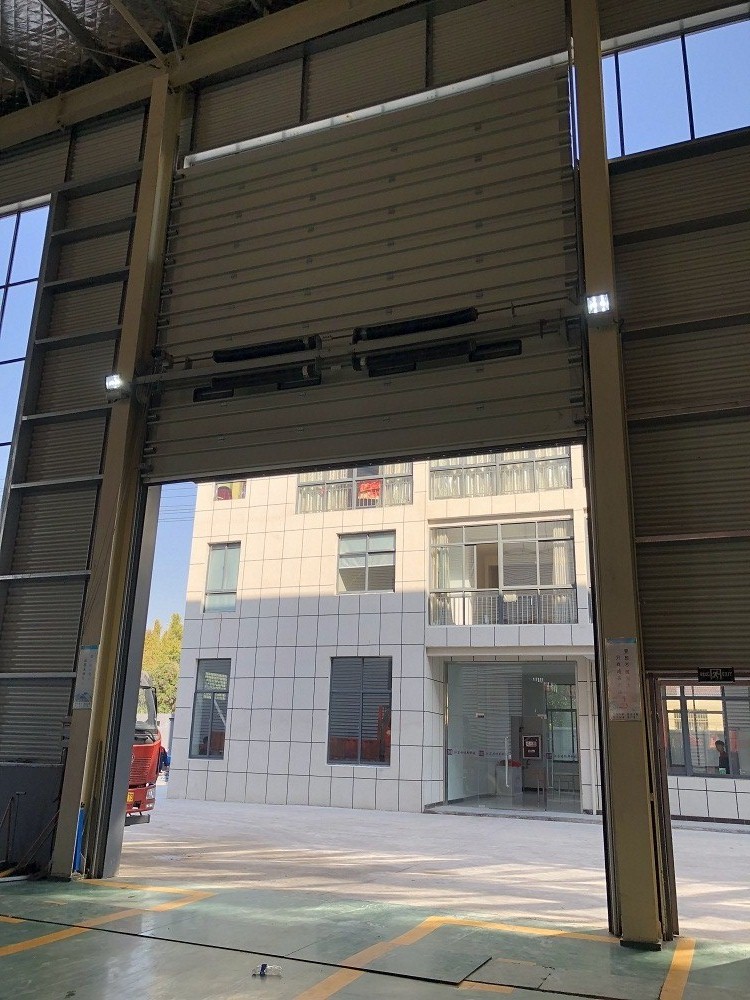 2020太鋼提升門安（ān）裝