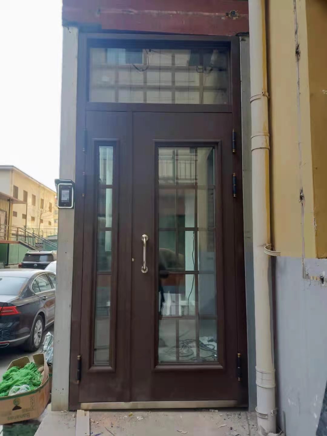 太行小區樓宇門