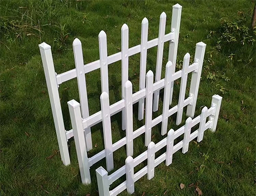 成都草坪防護欄廠家